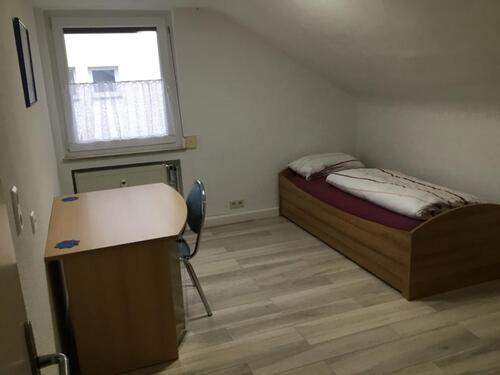 Foto - 1 WG Zimmer in 2 er WG - 300,00&nbsp;EUR Kaltmiete, ca.&nbsp; 18,00&nbsp;m&sup2;