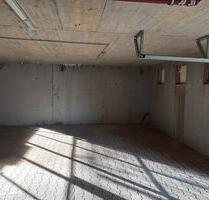 Freie TG-Stellplätz zu vermieten – Baumschulenweg 7 - Fellbach Oeffingen