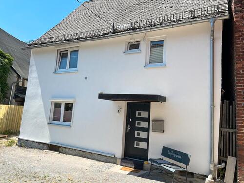 Foto - Einfamilienhaus zu Vermieten - 900,00 EUR Kaltmiete,