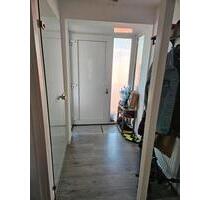 2 Zimmer Wohnung nur miit gülltigem WBS - Wuppertal Arrenberg