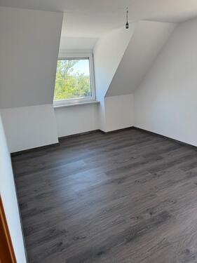 Foto - Komplett renovierte 2,5 Zimmer Wohnung in Bergrheinfeld