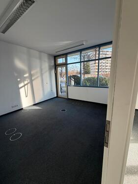Foto - 40qm Büro inkl. Lager zu vermieten