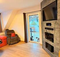 Teilmöbilierte 2-Zimmer Wohnung mit überdachter 30m² Terrasse - Much