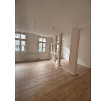Sanierte 4-Raumwohnung - 1.800,00&nbsp;EUR Kaltmiete, ca.&nbsp; 90,00&nbsp;m&sup2; in Erfurt (PLZ: 99084)