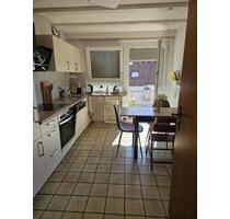 Wohnung, Dreizimmer Wohnung - 720,00&nbsp;EUR Kaltmiete, ca.&nbsp; 80,00&nbsp;m&sup2; in Aichhalden (PLZ: 78733)