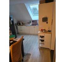 schöne 2 Zimmerwohnung, modernisiert, sehr ruhige Lage - Neustadt (Wied) Hombach