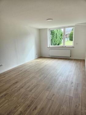 Foto - Erstbezug nach Renovierung: Moderne 1-Zi-Wohnung mit Küche in zentraler Lage