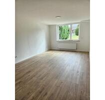 Erstbezug nach Renovierung: Moderne 1-Zi-Wohnung mit Küche in zentraler Lage - Gießen Allendorf