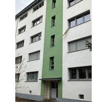 SanierteRenovierte 4 Zimmerwohnung mit Balkon - Frankfurt am Main Mitte-Nord