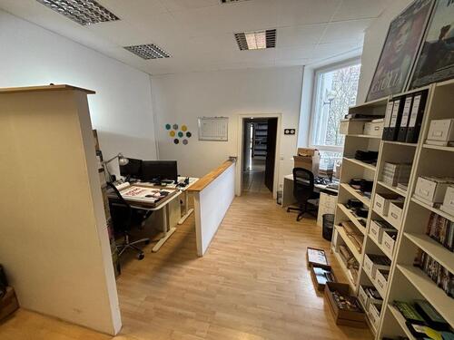 Foto - Großzügiges Büro (82 m²), 3 Büroräume inkl. NK in Deutz, ab 01.04