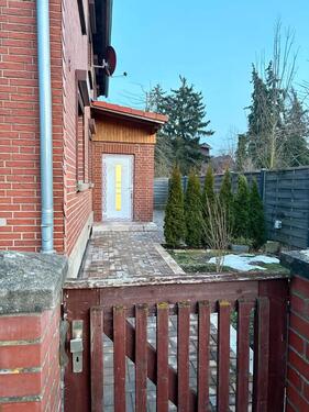 Foto - Sanierte Haushälfte mit Garten zu vermieten