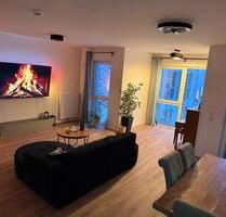 Helle und großzügige 5-Zimmer-Wohnung mit 2 Balkonen und 2 Bädern - Erfurt Johannesvorstadt