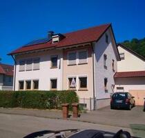 2,5 Familienhaus - 428.000,00&nbsp;EUR Kaufpreis, ca.&nbsp; 195,00&nbsp;m&sup2; in Sulz am Neckar (PLZ: 72172)