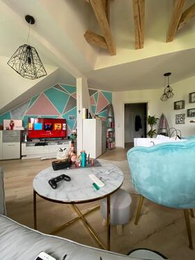 Foto - Stilvolle 3-Zimmer-Wohnung in zentraler Lage - mit Aufzug