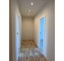 3-Zimmer-Wohnung mit hellem Parkettboden in Schwerin