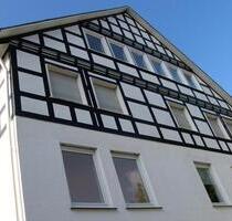 Großzügige Dachgeschosswohnung in Grafschaft - Schmallenberg
