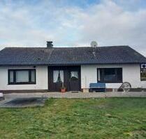 Einfamilienhaus Nähe Ascha - 169.000,00&nbsp;EUR Kaufpreis, ca.&nbsp; 100,00&nbsp;m&sup2; in Ascha (PLZ: 94347)