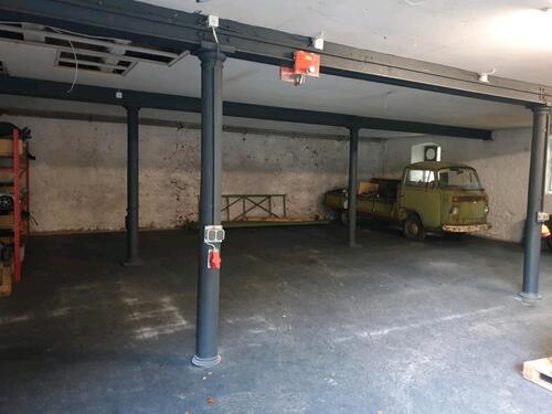 Foto - Halle in Diez Garage Stellplatz Sportanhänger Oldtimer Boot