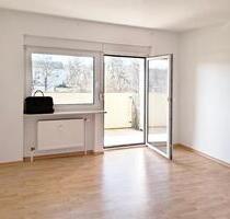 3-Zimmer-Eigentumswohnung mit Balkon, Stellplatz und Keller - Eggenstein-Leopoldshafen