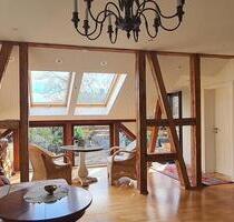 Exklusive Dachgeschosswohnung mit großer Sonnenterrasse - Berlin Spandau