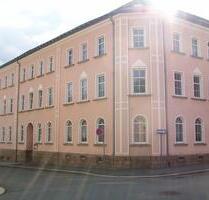Kleine 3-Zimmer-Wohnung zu vermieten! - Lengenfeld