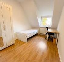 Kapitalanlage: 3-Zimmer-Dachgeschoss ETW (Bremen-Lesum)