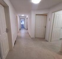 Neubau Erstbezug mit Expressanschluss an die BAB 5 - Schwalmtal