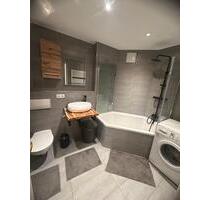 Voll möblierte 2,5-Zimmer-Wohnung zur Untermiete ,WG möglich - Berlin Mitte