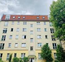 ***Helle 4‑Zimmer-Dachgeschosswohnung mit 2 Bädern – 107 m² mit Weitblick - Berlin Pankow