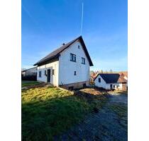 Haus Sanierungsobjekt mit Weitblick und großem Grundstück - Schefflenz