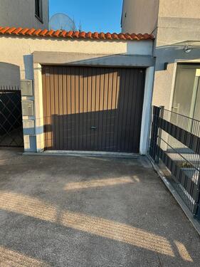 Foto - Garage mit Stellplatz Oberursel Hohemarkstraße
