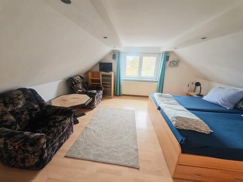 Foto - 1 Zimmer Dachgeschoßwohnung zur Miete in Leipzig