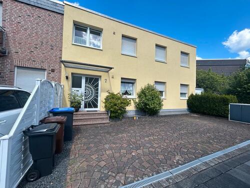 Foto - 2 Wohneinheiten in Toplage - 460.000,00&nbsp;EUR Kaufpreis, ca.&nbsp; 140,00&nbsp;m&sup2;
