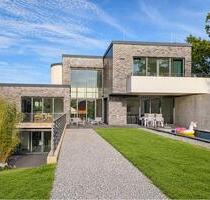 Exklusive Luxus-Villa mit Pool in begehrter Lage Schwelms