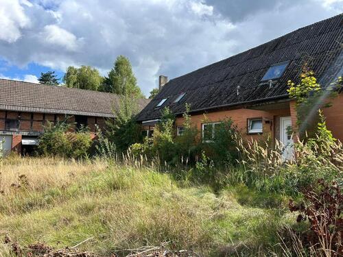Foto - Zweifamilienhaus mit Nebengebäude Bauernhof