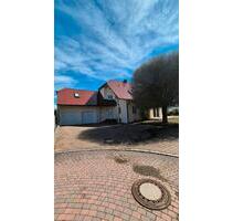 Einfamilienhaus - 795.000,00&nbsp;EUR Kaufpreis, ca.&nbsp; 178,00&nbsp;m&sup2; in Hagelstadt (PLZ: 93095)