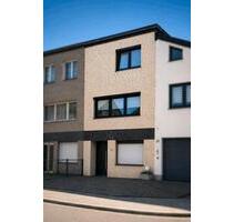 Reihenhaus Miete Jüchen-Hochneukirch Terrasse, Stellplatz 113m²