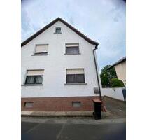 Alleinstehendes Einfamilienhaus mit Hof und Garage PROVISIONSFREI - Hainburg