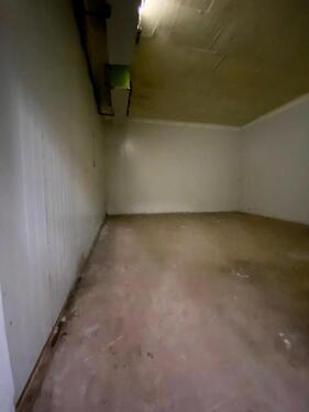 Foto - Halle zu vermieten - 330,00&nbsp;EUR Miete,