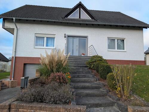 Foto - 8 Zimmer Einfamilienhaus zum Kaufen in Dickenschied