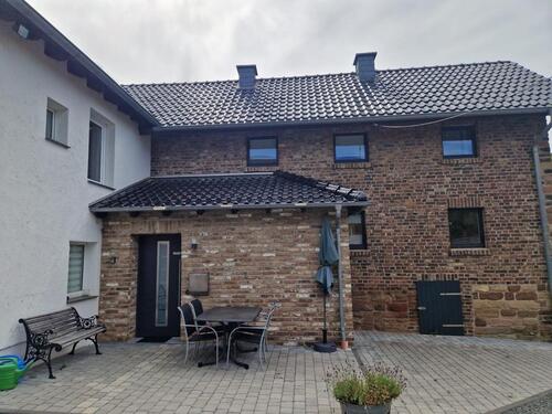 Foto - Bauernhof (Wohnhaus saniert, Scheune, Obstbaumwiese) bei Nideggen