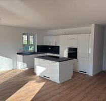 Stilvolle 4-Zimmer-Neubauwohnung – Erstbezug mit Einbauküche - TG - Oberndorf am Neckar