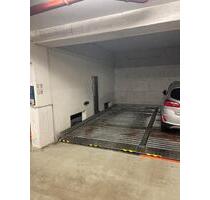 Tiefgarage TG Stellplatz Garage Parkplatz Stellplatz SUV möglich - Dresden Cotta