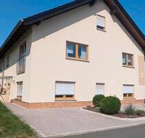 Großzügiges Einfamilienhaus mit Einliegerwohnung - Neukirchen