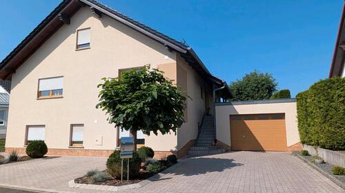 Foto - 7 Zimmer Einfamilienhaus zum Kaufen in Neukirchen