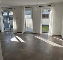Erdgeschosswohnung in Frechen - Barrierefrei mit Garten Erdgeschosswohnung in Frechen - Barrierefrei mit Garten