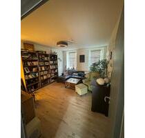 4 Raum Wohnung mit Balkon - 870,00&nbsp;EUR Kaltmiete, ca.&nbsp; 114,00&nbsp;m&sup2; in Gera (PLZ: 07545)