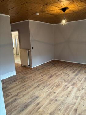 Foto - 1 Zimmer Dachgeschoßwohnung zur Miete in Beselich