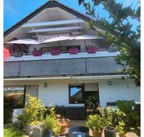 Schönes Einfamilienhaus mit Einliegerwohnung u. toller Aussicht - Lobbach
