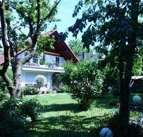 Mietwohnung in KW-Rauschendorf - 930,00&nbsp;EUR Kaltmiete, ca.&nbsp; 93,00&nbsp;m&sup2; in Königswinter (PLZ: 53639)